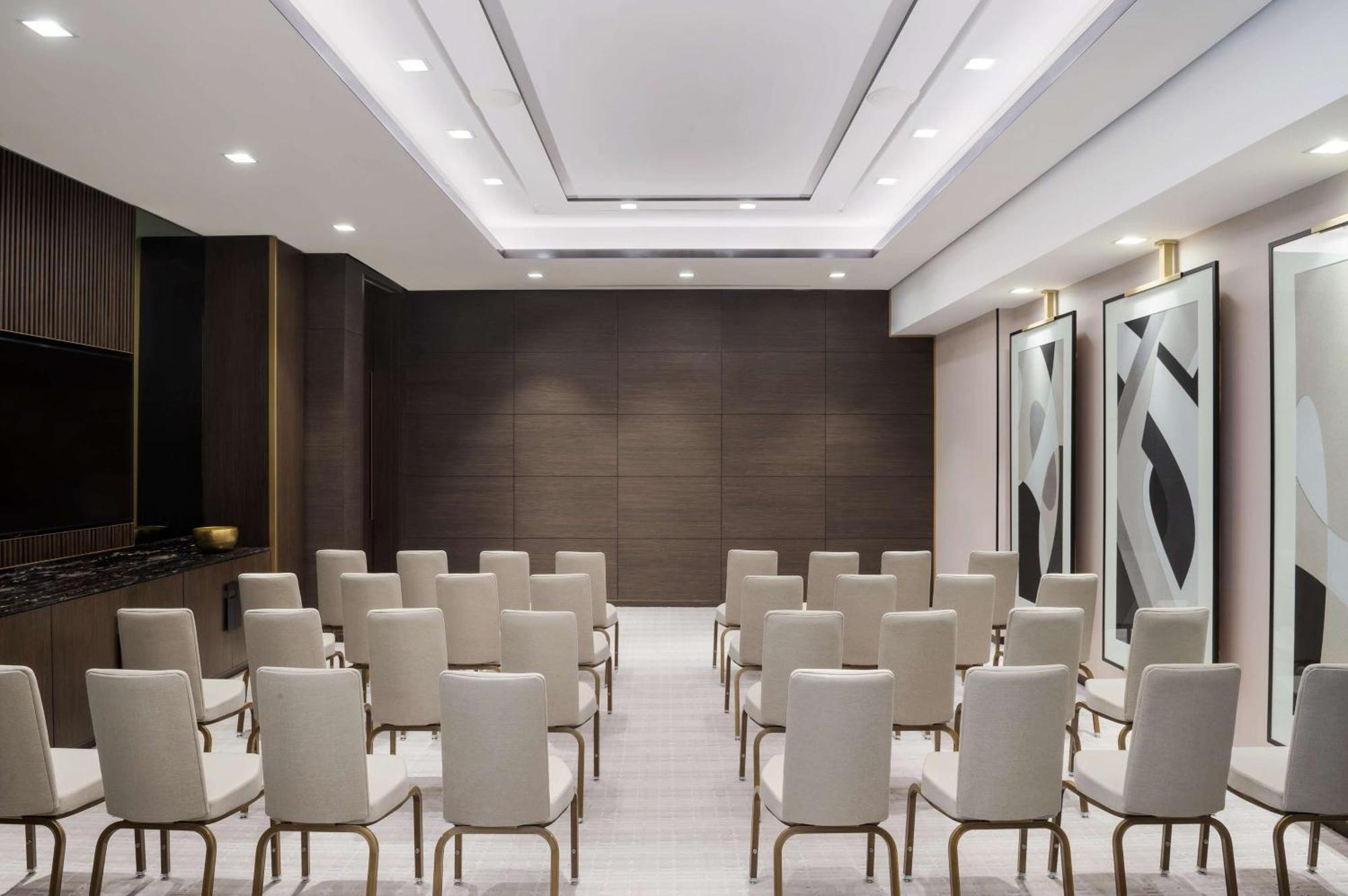 Hotel Waldorf Astoria Kuwait Kuwait City Exterior foto Meeting room