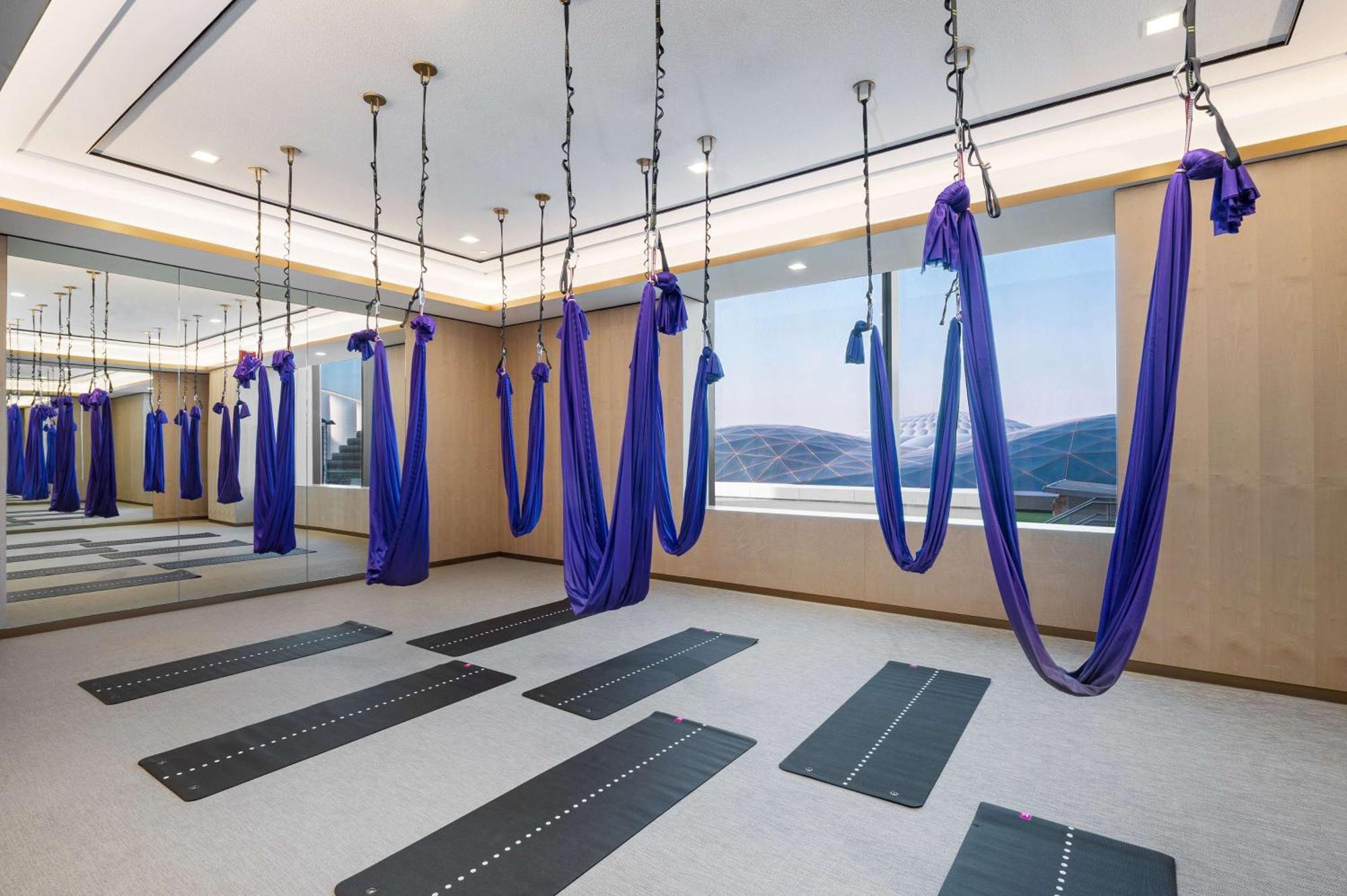 Hotel Waldorf Astoria Kuwait Kuwait City Exterior foto Aerial Yoga Studio
