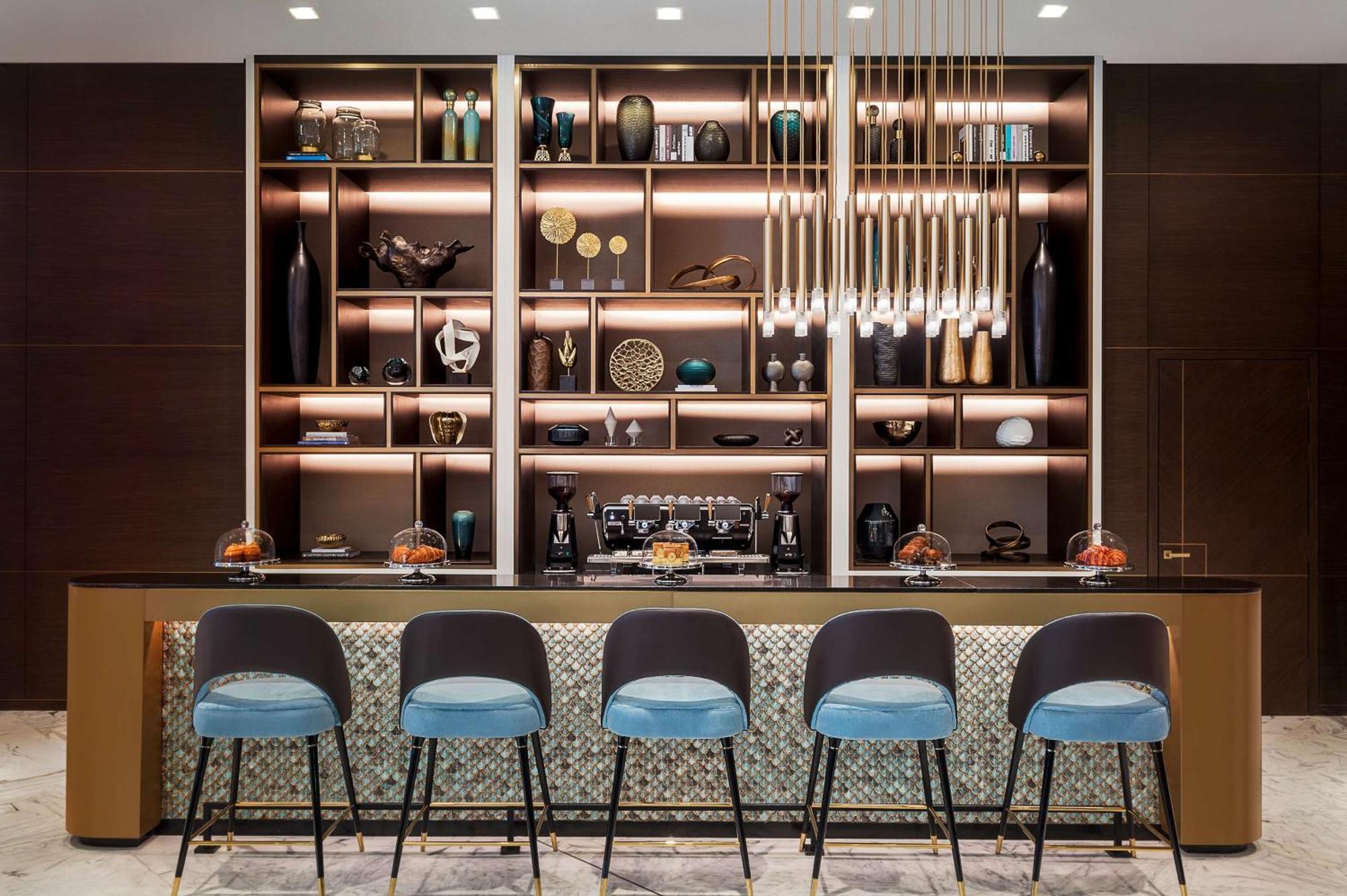 Hotel Waldorf Astoria Kuwait Kuwait City Exterior foto The Coffee Bar