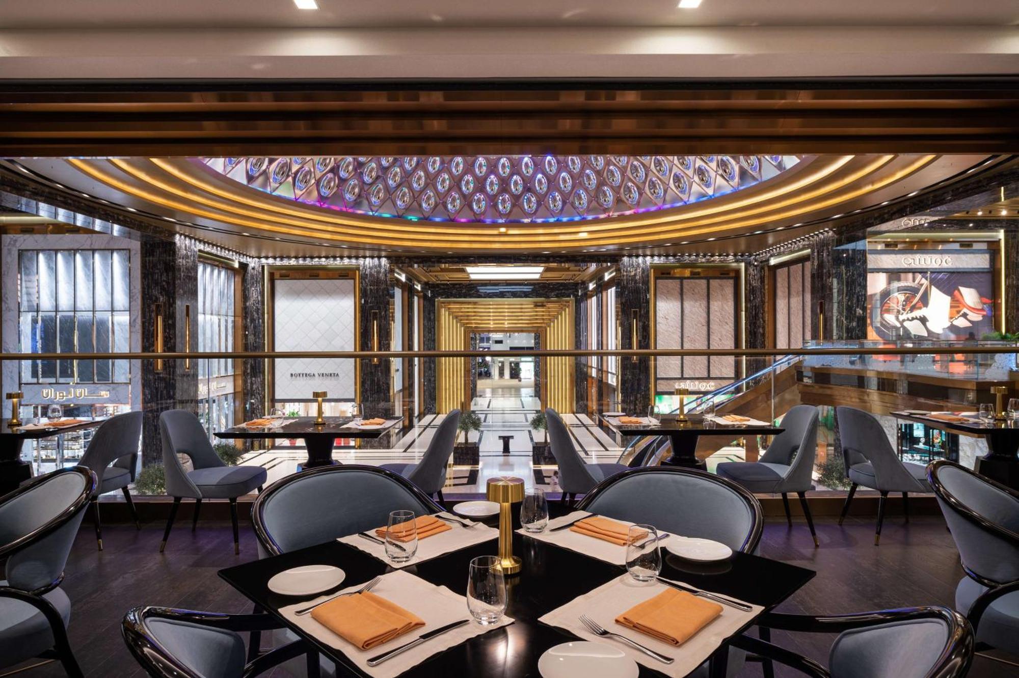 Hotel Waldorf Astoria Kuwait Kuwait City Exterior foto The restaurant